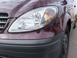 Rot Gebraucht 2008 Mercedes Vito Van / Kleinbus | 7.900 € (Guter Preis)