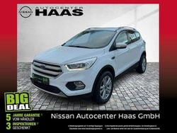 Frostweiß (metallic) Gebraucht 2018 Ford Kuga Cool & Connect SUV | 12.980 € (Guter Preis)