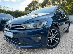 Blau Gebraucht 2016 VW Golf Sportsvan Allstar Van / Kleinbus | 11.990 € (Fairer Preis)