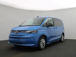 Medium blue metallic (metallic) Gebraucht 2022 VW Multivan Limousine | 42.900 € (Superpreis)