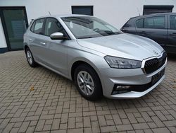 Silber Neu 2025 Skoda Fabia Selection Kleinwagen | 20.999 € (Guter Preis)