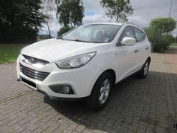 Weiß Gebraucht 2013 Hyundai ix35 Edition SUV | 6.190 € (Guter Preis)
