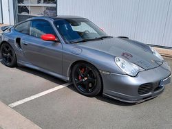 Grau Gebraucht 2002 Porsche 996 Turbo Coupé | 62.000 €