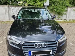 Schwarz Gebraucht 2013 Audi A3 Sportback Attraction Limousine | 9.500 € (Guter Preis)