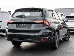 Schwarz Gebraucht 2023 Fiat Tipo Kombi | 21.649 € (Teuer)