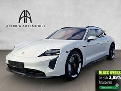 Weiß Gebraucht 2022 Porsche Taycan GTS Limousine | 73.990 € (Guter Preis)