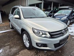 Silber Gebraucht 2014 VW Tiguan Sportline SUV | 13.599 € (Fairer Preis)