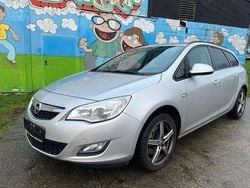 Argon silber/ice silver (m2) Gebraucht 2012 Opel Astra Design Edition Kombi | 2.299 € (Superpreis)