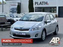 Silber Gebraucht 2010 Toyota Auris Hybrid Executive Kleinwagen | 8.990 € (Teuer)