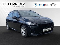 Saphirschwarz metallic Gebraucht 2024 BMW 218 M Sport Van / Kleinbus | 29.790 € (Fairer Preis)