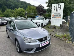 Grau Gebraucht 2016 Seat Ibiza CONNECT Limousine | 8.995 € (Teuer)