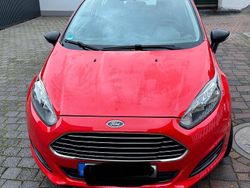 Rot Gebraucht 2015 Ford Fiesta Trend Kleinwagen | 4.450 € (Guter Preis)