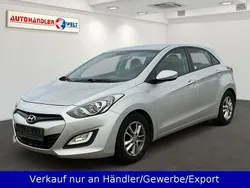 Silber Gebraucht 2013 Hyundai i30 Limousine | 4.199 € (Superpreis)
