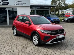 Rot Gebraucht 2024 VW T-Cross Life SUV | 19.950 € (Guter Preis)