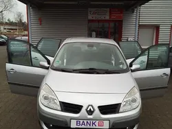 Grau Gebraucht 2006 Renault Scénic II Exception Van / Kleinbus | 1.990 € (Fairer Preis)