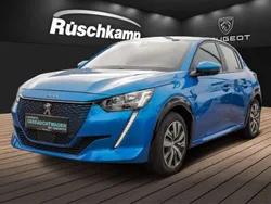 Blau Gebraucht 2021 Peugeot e-208 Active Kleinwagen | 15.900 € (Fairer Preis)
