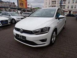 Weiß Gebraucht 2014 VW Golf Sportsvan Comfortline Van / Kleinbus | 9.990 € (Fairer Preis)