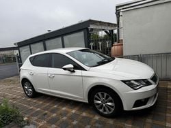 Weiß Gebraucht 2020 Seat Leon Style Limousine | 13.500 € (Guter Preis)