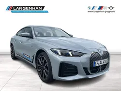 Grau Gebraucht 2024 BMW i4 M Sport Limousine | 48.998 € (Etwas zu teuer)