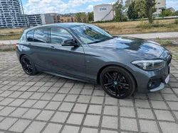 Grau Gebraucht 2019 BMW 125 M Sport Kleinwagen | 27.000 € (Teuer)