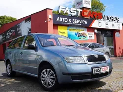 Grau Gebraucht 2003 Skoda Fabia Classic Kombi | 1.990 € (Fairer Preis)