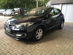 Blau Gebraucht 2014 Renault Mégane III LIMITED Limousine | 9.980 € (Etwas zu teuer)