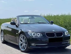 Schwarz Gebraucht 2010 BMW 320 Cabriolet Cabrio | 12.500 € (Fairer Preis)
