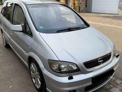 Silber Gebraucht 2003 Opel Zafira OPC Van / Kleinbus | 1.500 € (Fairer Preis)