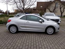 Gebraucht 2012 Peugeot 207 CC Cabrio | 5.999 € (Etwas zu teuer)