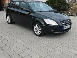 Schwarz Gebraucht 2008 Kia Ceed 2 Limousine | 4.070 €