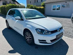 Weiß Gebraucht 2016 VW Golf VII Allstar Limousine | 9.490 € (Guter Preis)