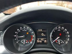 Blau Gebraucht 2012 Skoda Superb Active Kombi | 5.100 € (Guter Preis)