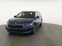 Blau Gebraucht 2024 Skoda Superb Selection Kombi | 43.258 € (Guter Preis)