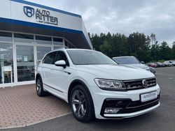 Pure white (metallic) Gebraucht 2016 VW Tiguan Highline SUV | 22.990 € (Teuer)