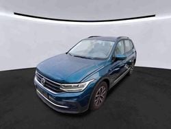 Nightshade blue metallic Gebraucht 2022 VW Tiguan Life SUV | 19.990 € (Superpreis)