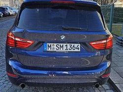 Blau Gebraucht 2016 BMW 220 Gran Tourer Van / Kleinbus | 14.900 € (Superpreis)