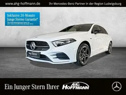 Weiß Gebraucht 2021 Mercedes A250 AMG Limousine | 30.920 € (Etwas zu teuer)