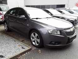 Grau Gebraucht 2012 Chevrolet Cruze Kleinwagen | 2.800 € (Fairer Preis)