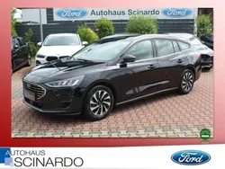 Obsidianschwarz metallic Gebraucht 2024 Ford Focus Titanium Kombi | 24.380 € (Superpreis)