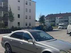 Silber Gebraucht 2007 Mercedes E350 Limousine | 7.500 € (Fairer Preis)
