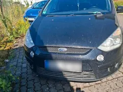 Schwarz Gebraucht 2009 Ford S-MAX S Van / Kleinbus | 3.500 €