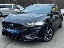 Schwarz Gebraucht 2025 Ford Focus ST-Line X Limousine | 26.890 € (Fairer Preis)