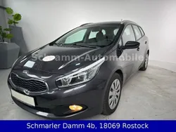 Grau Gebraucht 2012 Kia Ceed Sportswagon Attract Kombi | 6.190 € (Fairer Preis)