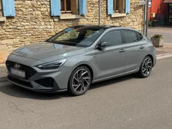 Grau Gebraucht 2023 Hyundai i30 N Line Coupé | 23.200 € (Fairer Preis)