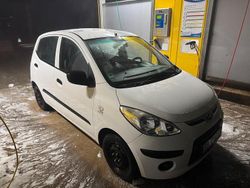 Weiß Gebraucht 2010 Hyundai i10 Classic Kleinwagen | 1.700 € (Superpreis)