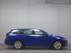Blau Gebraucht 2022 Skoda Octavia Style Kombi | 14.980 € (Guter Preis)