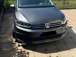 Grau Gebraucht 2018 VW Touran Join Van / Kleinbus | 18.250 € (Guter Preis)