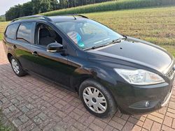 Schwarz Gebraucht 2008 Ford Focus Kombi | 2.100 € (Guter Preis)