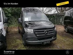 Tiefschwarz Gebraucht 2023 Mercedes Sprinter Van | 35.046 € (Superpreis)