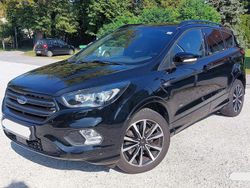 Schwarz Gebraucht 2018 Ford Kuga ST-Line SUV | 16.300 € (Fairer Preis)